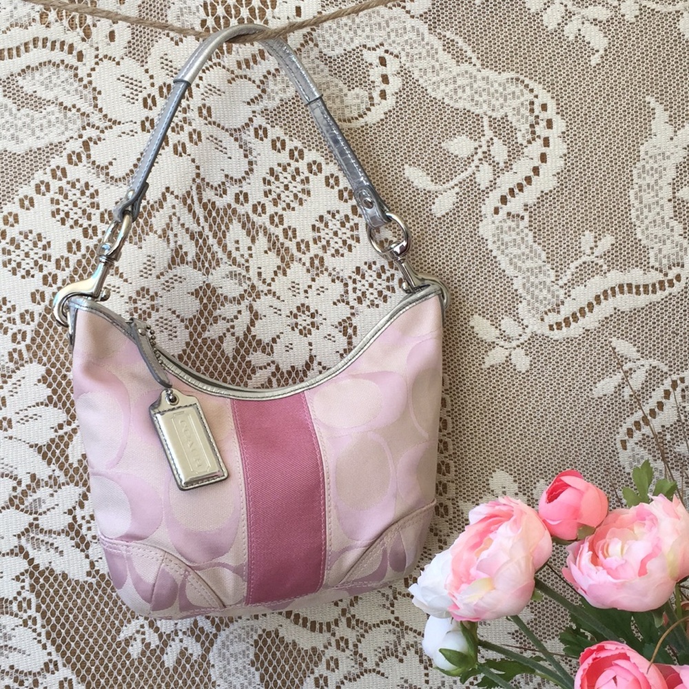 ✨LIKE NEW ✨ Coach shoulder bag purse